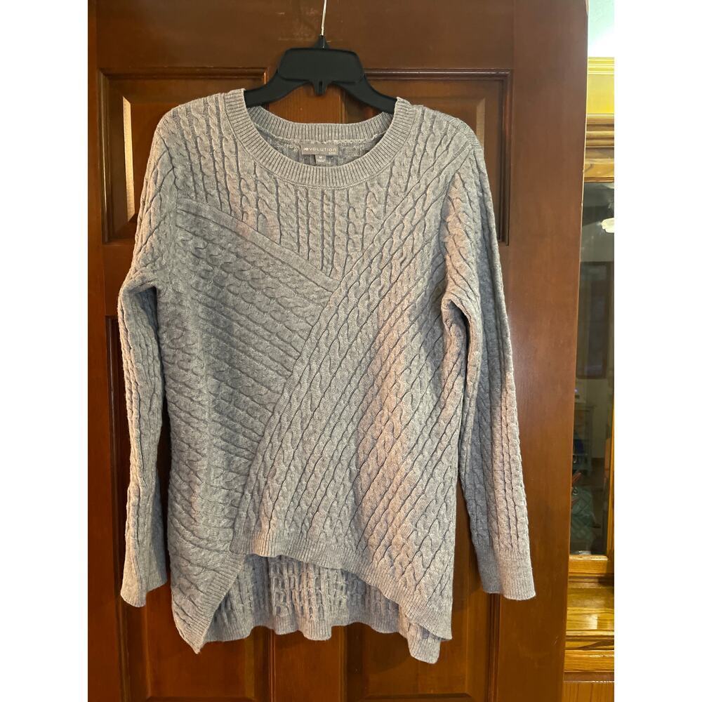Evolution by Cyrus Aneesa Asymmetric Hem sweater size M - Picture 3 of 6